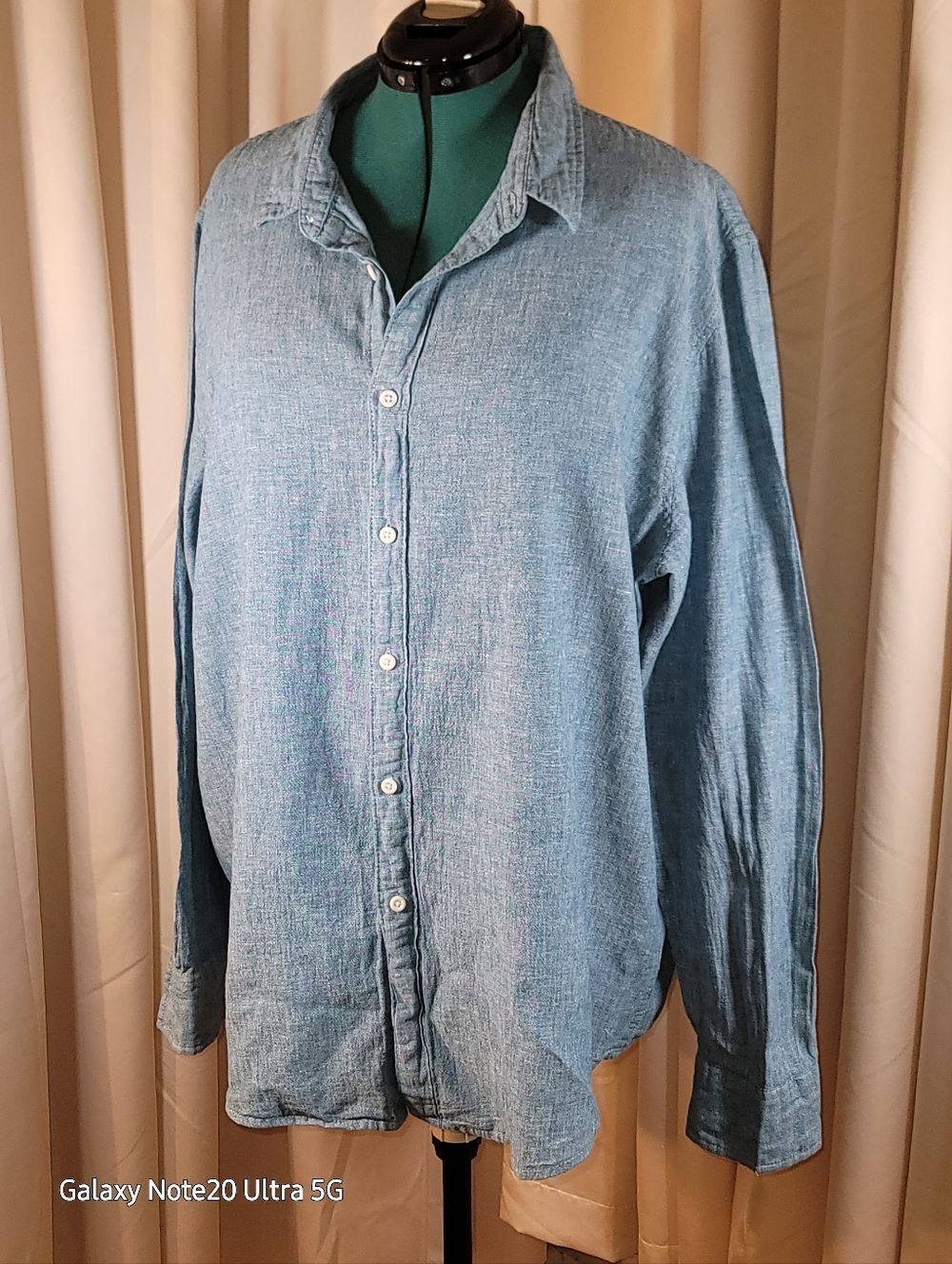 0952. American Rag ~ Chambrey ~ Linen/Cotton ~ Wash & Wear ~